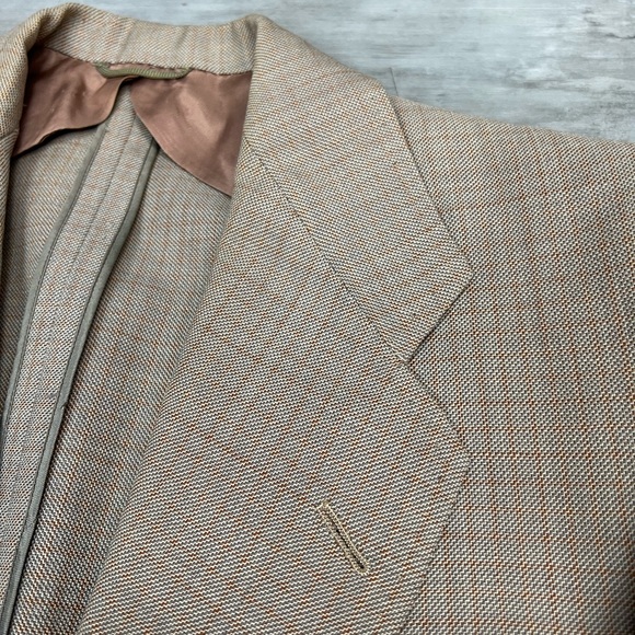 Vintage 1950s Tan w/ Orange Check Plaid Suit 38R - Picture 3 of 16